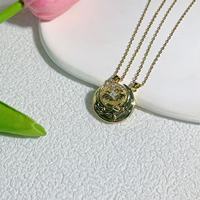 Colliers de lune et d'étoiles de haute qualité en acier inoxydable collier de couple personnalisé pour les femmes