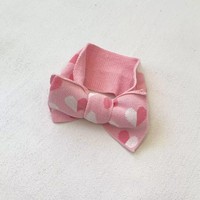Combinaison en tricot pour bébé pour la Saint-Valentin, pull jacquard en forme de cœur, 100% coton biologique, combinaison à bretelles, jambes à volants, barboteuse pour fille, tricot