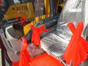 มือสอง kobelco 7Ton Sk75รถตักดินระบบไฮดรอลิกตีนตะขาบ Sk200 Sk60ไม่กี่ชั่วโมง - Product Image 6