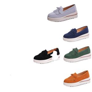 Chaussures à plateforme à semelle souple pour femmes Chaussures à <span class=keywords><strong>bonnet</strong></span> multicolores directement de l'usine Design plat Chaussures de cricket pour femmes Baskets - Product Image 5