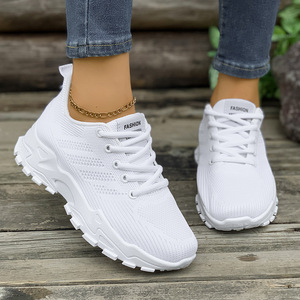 <span class=keywords><strong>Scarpe</strong></span> <span class=keywords><strong>Sportive</strong></span> Primaverili da <span class=keywords><strong>Donna</strong></span> Traspiranti in Rete con Lacci Minimaliste Nuova Moda Versatili <span class=keywords><strong>Scarpe</strong></span> da Corsa Casual <span class=keywords><strong>Outlet</strong></span> di Fabbrica - Product Image 1