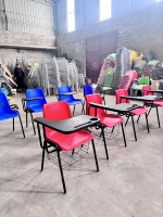 Chaise de formation pour étudiants avec tablette d'écriture extra-large, porte-gobelet et porte-livre pour salles de classe et examens