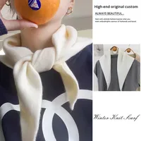 Écharpe en tricot, écharpe triangulaire automne-hiver avec cachemire, petite écharpe pour femmes, châle chaud, écharpe en tricot pour le cou