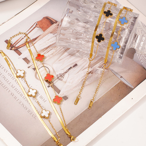 Bracciali e Braccialetti da Donna in Acciaio Inossidabile Placcato Oro con <span class=keywords><strong>Quadrifoglio</strong></span> Smaltato a Doppio Strato, Gioielli di Moda Femminile - Product Image 2