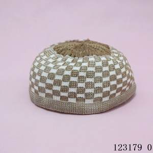 2021 China Supplier Handmade Cotton Golden Knitted Embroidery Muslims Kofi Hats for Men <strong>Oman</strong> Omani Mens Islam Prayer Turban <strong>Caps</strong> - Product Image 4