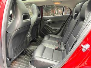 Voiture <span class=keywords><strong>d</strong></span>'<span class=keywords><strong>occasion</strong></span> bien entretenue Mercedes-Benz <span class=keywords><strong>GLA</strong></span> 200 2019 2020 2021 1.6T DCT SUV LHD Compacte de luxe avec toit ouvrant panoramique en bon état - Product Image 5