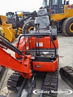Miniexcavadora Kubota U17 Roja Compacta Usada, Pocas Horas de Trabajo, Buen Estado, Motor de 12.1kw, Caja de Cambios y Bomba