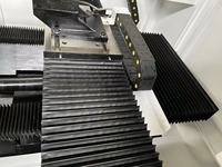Tour de réparation de jantes et de roues CNC AWR28L