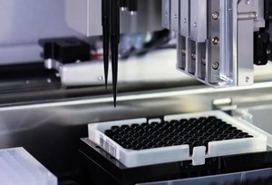 Hoge Kwaliteit Experimentele Verbruiksartikelen 300ul Zwart Geleidende Pipet Tips Voor Laboratorium Medisch Gebruik Testen - Product Image 6