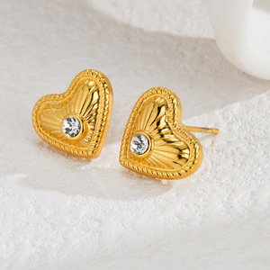 Pendientes de joyería de acero inoxidable de moda para mujer de alta calidad no alérgico que no se decolora estilo francés exquisito en forma de corazón - Product Image 4