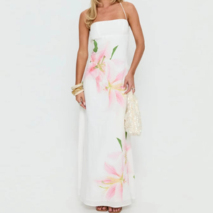 Elegante Vestido Largo Informal de Satén con Estampado Floral de Lirios Blancos y Rosas, Un Hombro Descubierto, Adornado con Pedrería, para Fiestas Formales - Product Image 1
