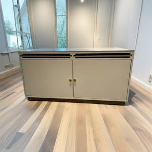 Moderno Mueble Blanco con Base de Metal Dorado, Marco de Madera y Cubierta de Piedra Sinterizada, Elegante KIKA K70 #   Mesa de Centro con Almacenamiento, Muebles para el Hogar - Product Image 4