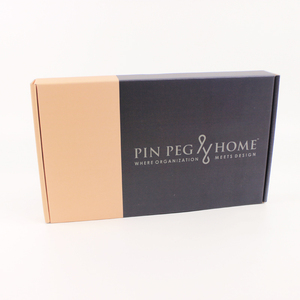 Emballages de dossiers en papier personnalisés pour bouteilles d'eau en verre avec des matériaux recyclés Emballage cadeau élégant pour collection de bouteilles d'eau - Product Image 4