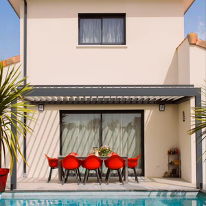 VENTA CALIENTE Persianas ajustables Pérgola con persianas manuales para patio de Villa Mediterránea - Product Image 1
