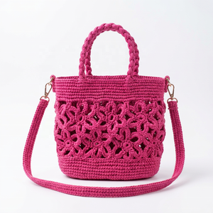 Bolso de mano tejido a mano con patrón de ganchillo, bolso de hombro de rafia para la playa, viajes y uso diario. - Product Image 3