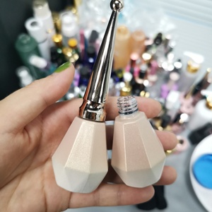 Flacone di Smalto per Unghie in Vetro di Alta Qualità Personalizzato e di Lusso, 8ml 10ml 15ml - Product Image 6