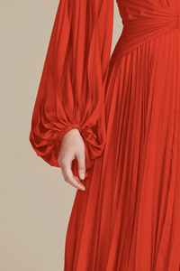 Vente en gros de jolies femmes design fashional robe plissée élégante et modeste grande taille en satin de polyester rouge pour femmes - Product Image 6