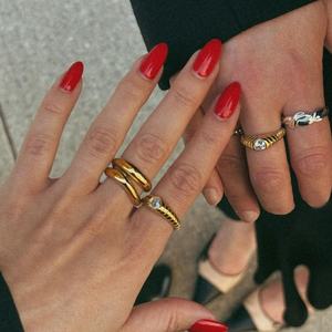 Anillo de Zirconia Redonda de Acero Inoxidable, Joyería de Moda Personalizada, Anillos de Compromiso y Boda Chapados en Oro de 18k para Mujer - Product Image 1