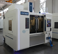 Centre d'usinage vertical VMC855 à vente chaude, contrôleur CNC Syntec, fraiseuse CNC, centre d'usinage automatique 5 axes