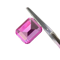 2-Karat Laborgezüchteter Rosa Saphir im Smaragdschliff mit Spitzer Rückseite, Herkunft China