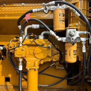 Excavatrice sur chenilles hydraulique d'occasion CAT 330 D2L 99% neuve en excellent état – Modèles 330D2L, 330DL, 336D2L - Product Image 4