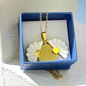 Custom Engraved Name Open <strong>Locket</strong> Daisy Flower Pendant Stainless Steel Choker Necklace Sunflower Necklaces for Women <strong>Men</strong> - Product Image 6