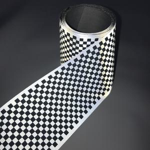 Fabbrica personalizzato nastro riflettente di calore colorato 3cm fettuccia poliestere materiale riflettente abbigliamento da notte per gilet di sicurezza stradale - Product Image 3