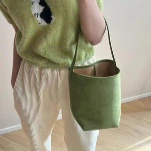 New Vải Vải Mô Hình Lớp Đầu Da Bò Công Suất Lớn Xô Hình Túi Xách Thời Trang Đơn Giản Và Linh Hoạt Vai Túi Cho Phụ Nữ - Product Image 6