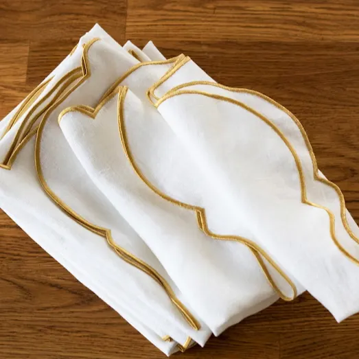 Serviettes de table en tissu de lin blanc avec garniture dorée pour décor de table 18 ''x 18'' ensemble de 4, 6 ou 8 décors de Pâques