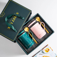 Ensemble de tasses à café en céramique de luxe léger emballage en papier carton avec mousse UV avantage feuille spécifications boîte cadeau incluse