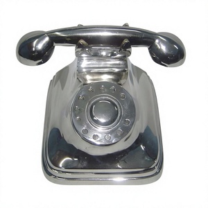 Sculpture de téléphone en fonte d'aluminium Objet décoratif Décoration vintage de maison et de bureau Objet de téléphone télé solide en plaque de nickel - Product Image 1