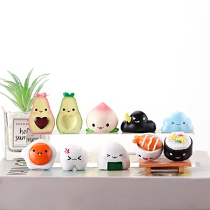 บ้านตุ๊กตาจิ๋วของเล่นน่ารักอาหารแบบทำมือตุ๊กตารูปโมตกแต่งโต๊ะทรายในรถ - Product Image 2