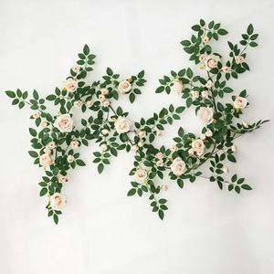 Guirlande de roses artificielles suspendues, fleurs en soie pour mur, jardin, maison, roses grimpantes artificielles roses, rouges, jaunes - Product Image 3