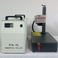 Machine de marquage laser UV de bureau refroidie à l'eau 3W 5W pour le marquage du plastique, du verre et du métal