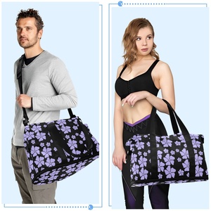กระเป๋าเดินทางวันหยุดฮาวาย คอลเลคชั่นดอกไม้สีม่วง 2 in 1 รุ่น Aloha สำหรับผู้หญิง กระเป๋าแบบ Duffle  พร้อมช่องใส่รองเท้า  รับสกรีนโลโก้  กระเป๋าออกกำลังกาย กระเป๋าเดินทาง - Product Image 6