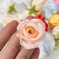 Petites têtes de roses artificielles DIY, effet toucher réel, en polyester, pour décoration artisanale, accessoires de mariage et d'anniversaire