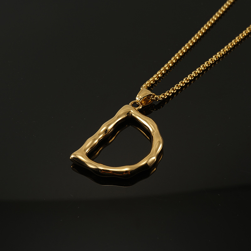 Gold single pendant-D