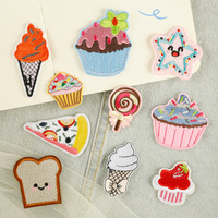 Étiquettes brodées sur ordinateur, chaussures, chapeaux, badges, accessoires vestimentaires, aliments de dessin animé, gâteaux, glaces, autocollants brodés en tissu