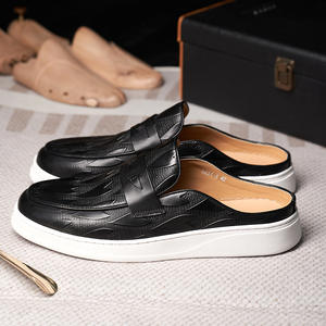 รองเท้าแตะกีฬาแฟชั่นมาใหม่ปี 2026 สุดฮิต ดีไซน์สวยงาม เหมาะสำหรับใส่ลำลองและทำงาน รองเท้าแตะกีฬาผู้ชาย - Product Image 2