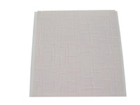 Panneaux de plafond en PVC imperméables modernes, estampage à chaud, motif complexe, grille de plafond ignifuge et insonorisée pour cuisine et salon