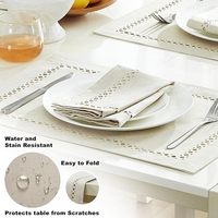 Nappe de table en coton et lin brodée avec logo, ourlet festonné, pour fêtes, mariages et restaurants - Vente en gros usine