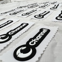 Écusson Caoutchouc Personnalisé 3D en Relief Bicouche, Badge en Caoutchouc Moulé, Logo de Transfert Thermique Durable pour Sac à Dos, Logo à Presser à Chaud