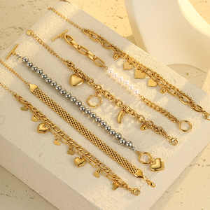 Nuovo Bracciale Trendy Placcato Oro 18K in Acciaio Inossidabile con Catena e Ciondoli a Cuore per <span class=keywords><strong>Gioielli</strong></span> Unisex - Product Image 2