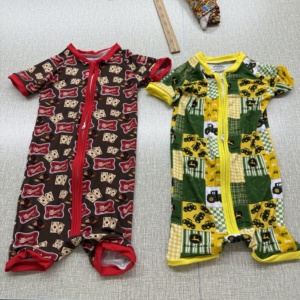 Baju monyet bayi stroberi, Romper ritsleting dua arah, baju tidur kustom, pakaian tidur berkelanjutan, Onesie bayi - Product Image 6