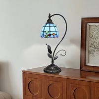 Lampe de chevet créative européenne et américaine, lampe de table pour chambre à coucher, décoration de jardin méditerranéen, petite lampe de table exquise et mignonne