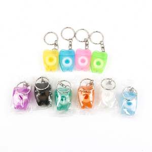 Nuovo arrivo! !!! Denti dentali modellano il filo interdentale con portachiavi falvours assortiti - Product Image 1