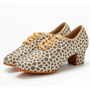 Zapatillas de deporte de baile latino moderno para mujer Zapatos de entrenamiento cómodos de 5cm con suela de gamuza - Product Image 4