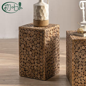 Mesa auxiliar de madera maciza Wabi Sabi con acabado vintage envejecido, mesita de noche para dormitorio o decoración de balcón - Product Image 4