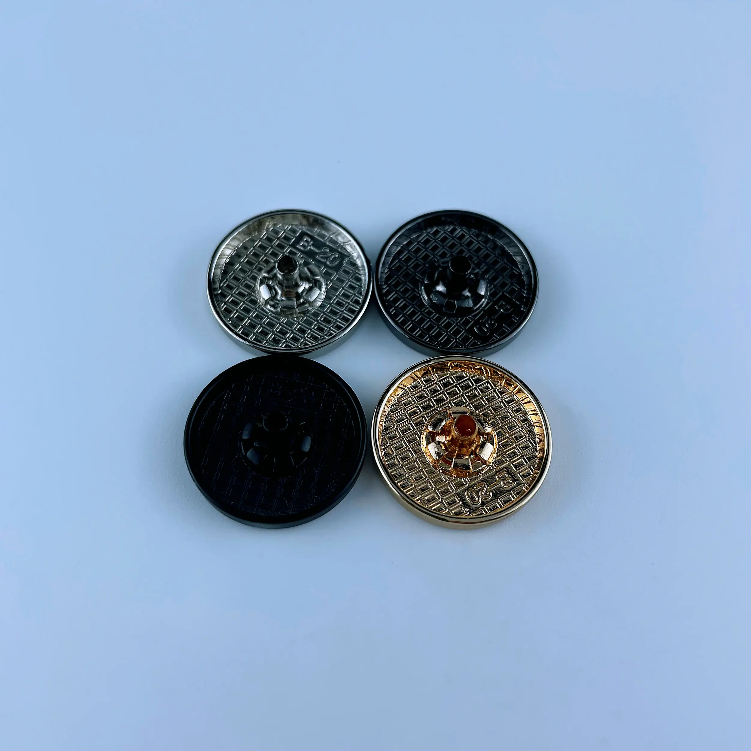 Befestigung 4 Teile Knopfleiste Überzug Schaft flache Oberfläche Metall Zinklegierung runder Vt3 Kunststoff für neues Design kundenspezifisch nickelfrei