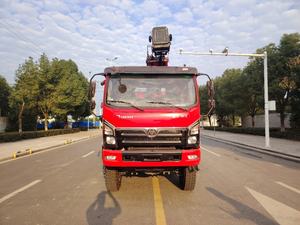 Camion benne tout-terrain 4x4 avec grue, 160 ch, norme Euro 3, capacité de charge 15 tonnes - Product Image 5